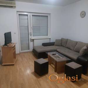 BULEVAR - NOVOSADSKOG SAJMA JEDNOIPOSOBAN NAMESTEN 320e PET FRENDLY!!!